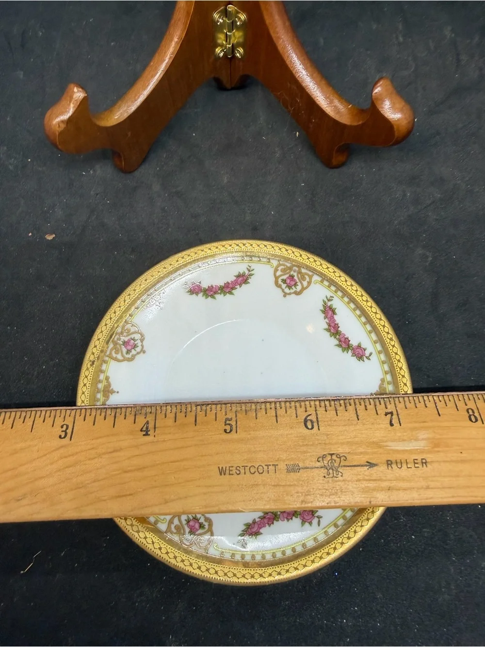 Porcelain Dessert Plate with Pink Floral Garlands and Gold Trim